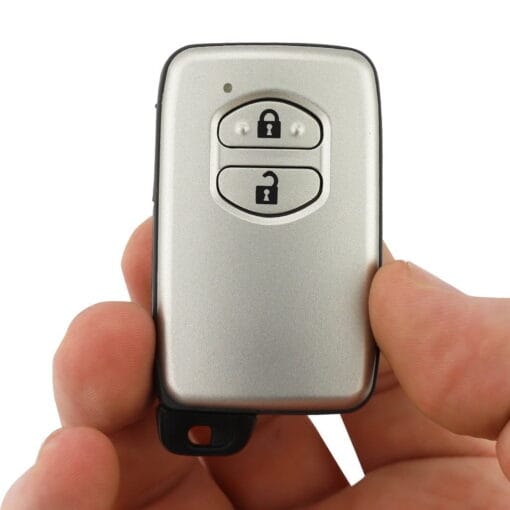 Toyota 2 Button Replacement Car Key Fob - Image 4