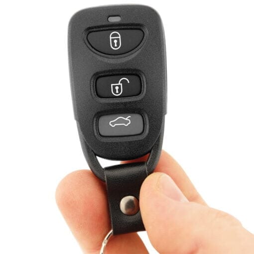 Hyundai Three Button Elantra, Santa Fe, Tucson Car Key Replacement - Image 3