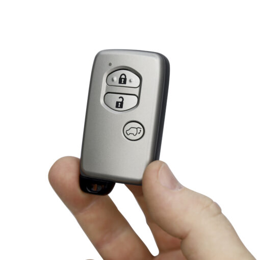 Toyota 3 Button Replacement Car Key Fob Case - Image 5