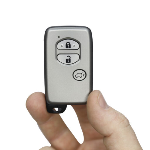 Toyota 3 Button Replacement Car Key Fob Case - Image 3